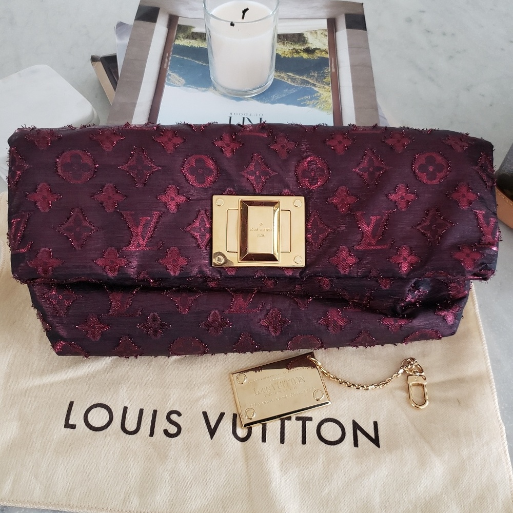 Louis Vuitton Lurex Altair Clutch Bordeaux